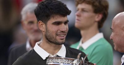 Carlos Alcaraz pulls out of French Open title defence due to wrist injury