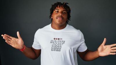 Texas A&M lands third 2027 five-star in OT Kennedy Brown - ESPN