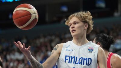 John Calipari - Five-star 7-footer Miikka Muurinen commits to Arkansas - ESPN - espn.com - Finland - Serbia - Usa - state Arkansas