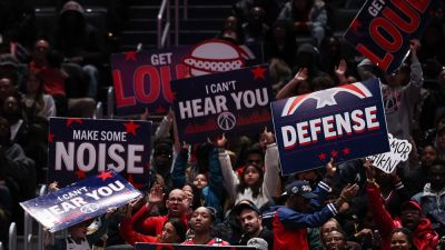 Wizards apologize after fan backlash over half-court prank; skit 'intended to celebrate' April Fools' Day
