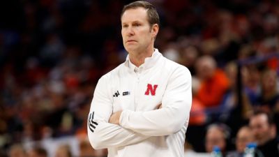 Nebraska's Hoiberg named AP Coach of the Year after Sweet 16 run - ESPN