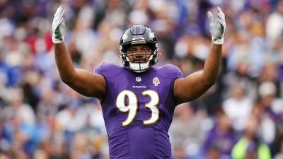 Source: Calais Campbell reuniting with Ravens for 19th season - ESPN