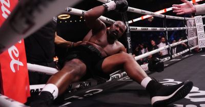Derek Chisora pondering future after split decision loss to Deontay Wilder