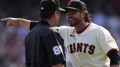 Tony Vitello nets first MLB ejection as Giants fall to 3-7 - ESPN