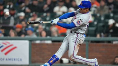 Mets place star outfielder Juan Soto on IL with calf strain - ESPN