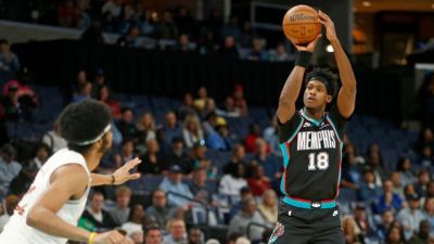 Grizzlies tie record for most 3s made with 29 but lose to Cavaliers - ESPN