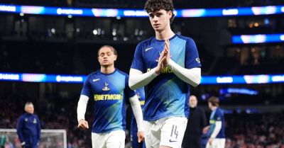 Tottenham players urged to follow example of Archie Gray in relegation battle