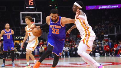 Knicks set record with 47-point halftime lead against Hawks - ESPN