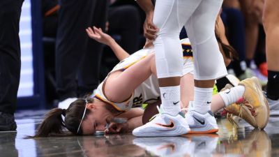 Clark OK after exiting Fever's preseason home opener early - ESPN