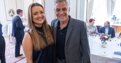 George Clooney given Scotland kit during Gleneagles lunch with prize draw winner - breakingnews.ie - Scotland