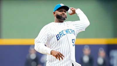 Fans blast Milwaukee Brewers for bizarre Wall of Honor induction of CC Sabathia: 'Embarrassing' - foxnews.com - Usa - New York - state Wisconsin