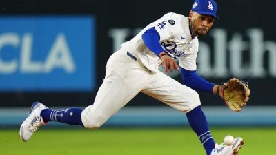Dave Roberts - Dodgers' Mookie Betts set to return from strained oblique Monday - ESPN - espn.com - Usa - Washington - San Francisco - Los Angeles