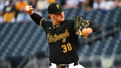 Pirates' Paul Skenes loses no-hit bid in seventh but gets win - ESPN