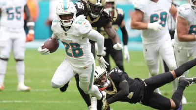 Derrick Henry - Jonathan Taylor - Source: Dolphins, De'Von Achane reach 4-year, $64M extension - ESPN - espn.com - county Miami - county Garden - county Sullivan