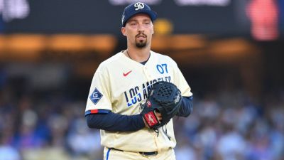 Dodgers' Blake Snell out indefinitely with loose bodies in elbow - ESPN