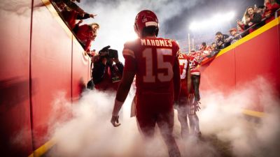 Chiefs back on biggest stages despite Mahomes injury, uncertainty - ESPN