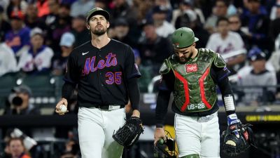 Mets pitcher Clay Holmes suffers broken leg after getting hit with 111 mph line drive: 'A huge blow'