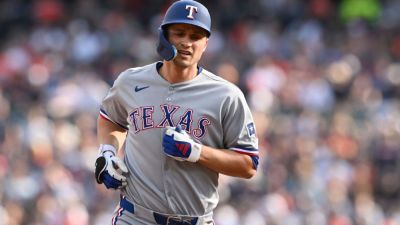 Rangers' Corey Seager (back) remains sidelined, having MRI - ESPN
