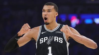 Spurs snap Thunder's playoff win streak behind Victory Wembanyama's incredible Game 1 performance