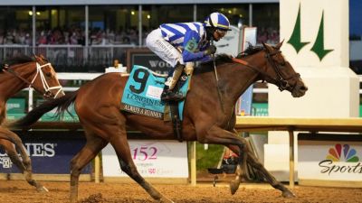 Always a Runner wins the 152nd Kentucky Oaks - ESPN
