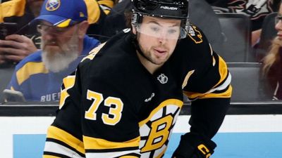 Bruins' Charlie McAvoy offered in-person hearing after slash - ESPN