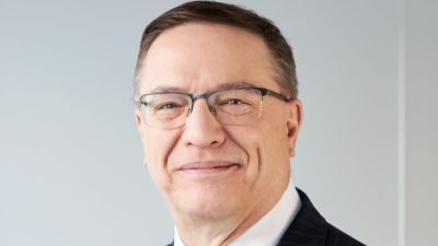 The agreement to build 9 power units in Ukraine is a fairly significant commitment – Westinghouse top manager Joel Eaker