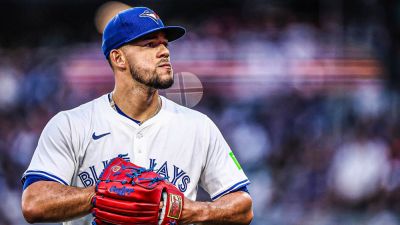 Blue Jays' Pitcher José Berríos Undergoes Season-Ending Tommy John Surgery