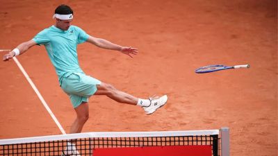 Tommy Paul - Daniel Altmaier - Tennis player Daniel Altmaier punts racket into crowd, shockingly avoids disqualification - foxnews.com - Germany - Usa - state Arkansas