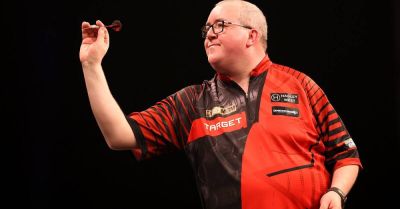 Luke Humphries beats Luke Littler but Stephen Bunting takes nightly win