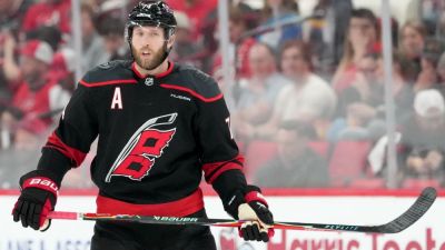 Slavin shoulders blame after Hurricanes' defensive meltdown - ESPN