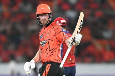 Klaasen helps Hyderabad past Bangalore