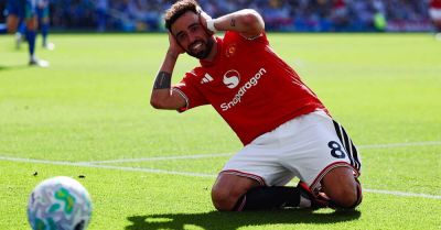 Michael Carrick confident of keeping record-breaker Bruno Fernandes at Man Utd