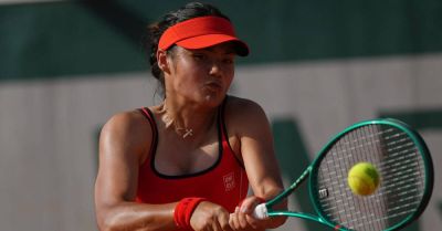Emma Raducanu - Tearful Emma Raducanu reflects on French Open nightmare - breakingnews.ie - Britain - France - Usa - Argentina - county Andrew