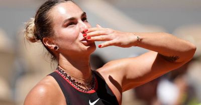 Aryna Sabalenka’s jewellery catches the eye in her French Open first-round win