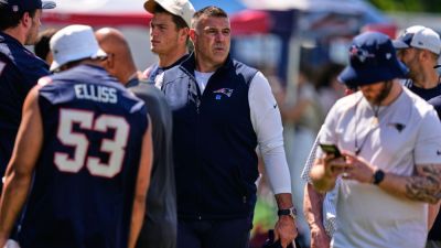 Patriots' Mike Vrabel: No regrets stepping away during draft - ESPN