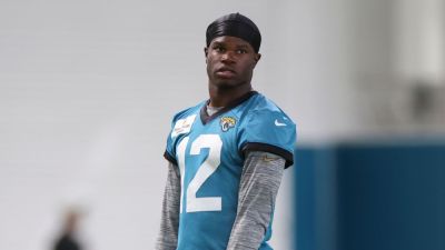 Jaguars' Hunter stays unfazed by noise over his two-way play - ESPN