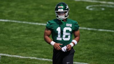 Aaron Glenn - Jets' Kenyon Sadiq has hernia procedure, expected back during camp - ESPN - espn.com - New York - state Oregon - state New Jersey - county Park