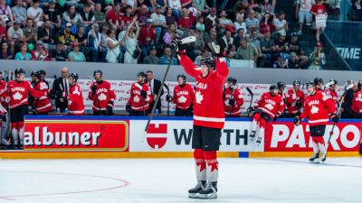 Canada tops U.S. at hockey worlds, advances to semifinals - ESPN