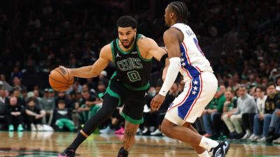 Celtics rule Jayson Tatum out for Game 7 with knee stiffness - ESPN