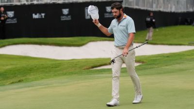 Cameron Young finishes wire-to-wire win at Cadillac Championship - ESPN