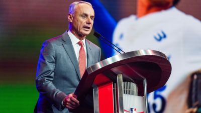 Breaking down initial MLB CBA proposals: Salary cap and more - ESPN
