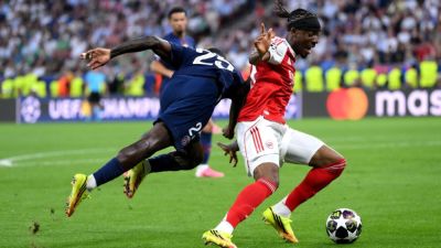 VAR review: UCL ref got the Mendes-Madueke call right, but it was close - ESPN