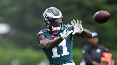 Adam Schefter - Mike Vrabel - Josh Macdaniels - Romeo Doubs - Drake Maye - What A.J. Brown would bring to the Patriots' offense - ESPN - espn.com - county Eagle - state Tennessee