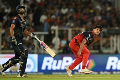 Jos Buttler - Josh Hazlewood - Royal Challengers Bengaluru - Bhuvneshwar Kumar - Gujarat Titans - Rajat Patidar - Jacob Duffy - LIVE | IPL final: Bengaluru quicks limit Gujarat to 155-8 - news24.com - Washington - India - Jordan