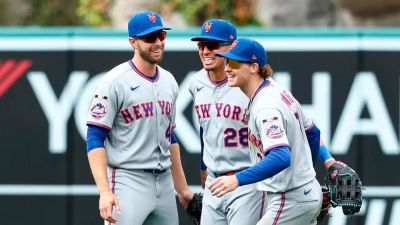 Mets' Carson Benge lays out for incredible catch vs Angels