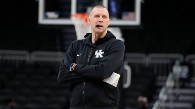 Kentucky coach Mark Pope opens up for Q&A on X, and it backfires in spectacular fashion