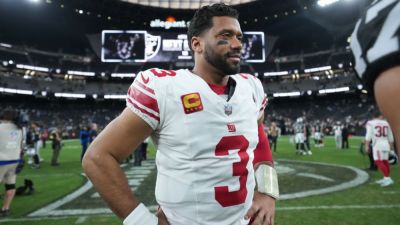 Russell Wilson says he's weighing offer from Jets, network TV - ESPN
