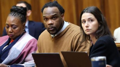 Miami murder case retrial delayed amid misconduct allegations - ESPN
