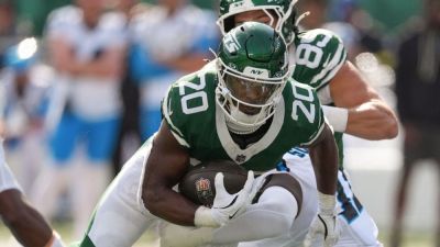 Christian Maccaffrey - Breece Hall - Williams - Jets give RB Breece Hall 3-year, $45.75M extension - ESPN - espn.com - New York - state New Jersey - county Park