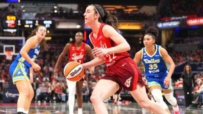 Caitlin Clark 'felt good' despite lingering back issue in official return to court - ESPN